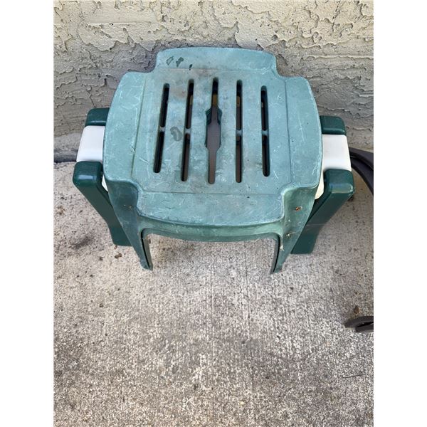 Green Plastic Garden Kneeler and Seat