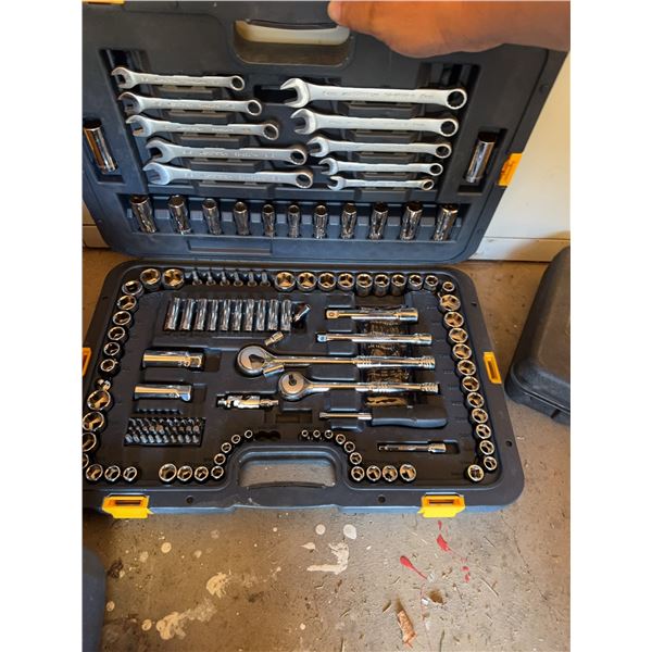Mastercraft Socket and Wrench Set in Hard Case