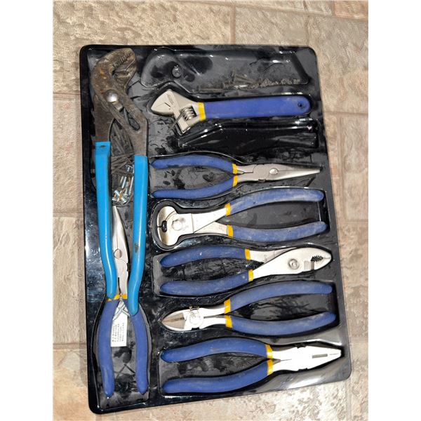7-Piece Mixed Hand Tool Set with Blue Handles