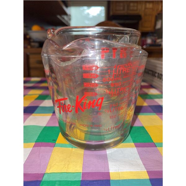 Fire-King Anchor Hocking and Pyrex Glass Measuring Cups Set