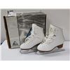 Image 1 : PATINS **DÉMONSTRATEUR** JACKSON CLASSIC #KS1991 (BLANC) POINTURE : 32.5EU POUR FILLES