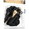 Image 3 : LOT DE 4 EOS HOMME ENFANT CHANDAILS AVEC PROTÈGE-COUS (LRG,SM) ASSORTIS