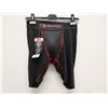 Image 1 : LOT DE 7 SIDELINES SHORTS DE COMPRESSION AVEC COQUILLE (MED, LRG, XL & 1-GARÇONS XL)) ASSORTIS