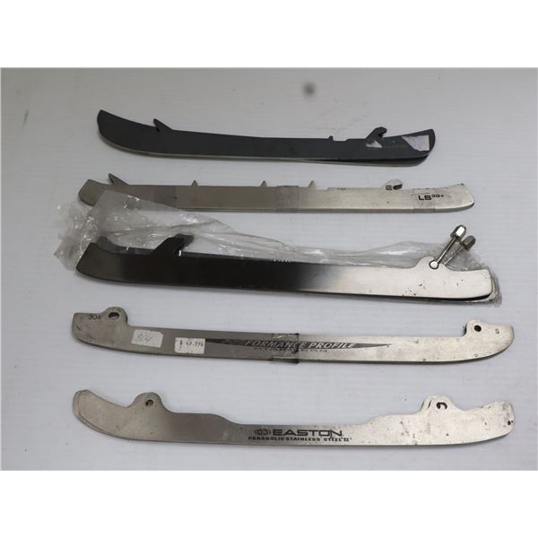 LOT DE 5 LAMES DE PATINS ASSORTIS