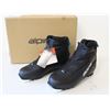 Image 1 : BOTTES DE SKI DE FOND ALPINA T5 EVE PLUS POINTURE : 6-1/2