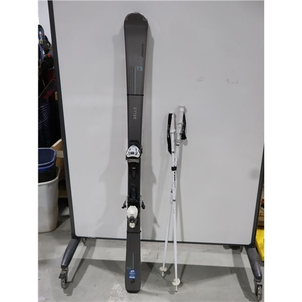 *USAGÉ* NORDICA SKIS ALPINS 63" AVEC FIXATIONS ET BÂTONS