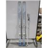 Image 1 : *USAGÉ* HEAD SKIS ALPINS 64" AVEC FIXATIONS ET BÂTONS