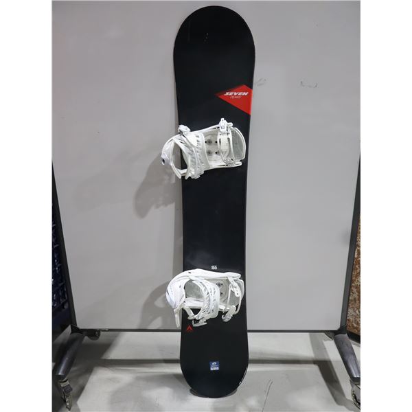 *USAGÉ*  SEVEN PEAKS 60" PLANCHE À NEIGE