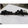 Image 4 : *USAGÉ* HEAD SKIS ALPINS 63" AVEC FIXATIONS ET BÂTONS