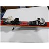 Image 4 : *USAGÉ* NORDICA SKIS ALPINS 64" AVEC FIXATIONS ET BÂTONS