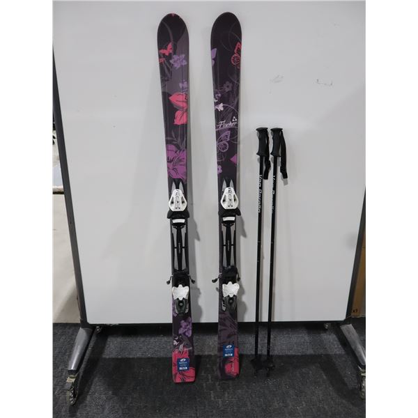 *USAGÉ* FISCHER SKIS ALPINS 59" AVEC FIXATIONS ET BÂTONS