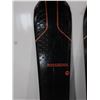 Image 2 : *USAGÉ* ROSSIGNOL SKIS ALPINS 57" AVEC FIXATIONS ET BÂTONS