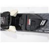 Image 4 : *USAGÉ* NORDICA SKIS ALPINS 28" AVEC FIXATIONS ET BÂTONS