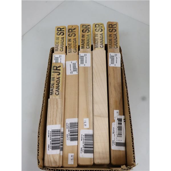 LOT DE 6 EMBOUTS EN BOIS POUR BÂTONS DE HOCKEY ASSORTIS