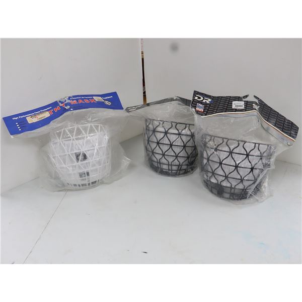 LOT DE 3 MASQUES DE HOCKEY ASSORTIS TAILLE GRAND
