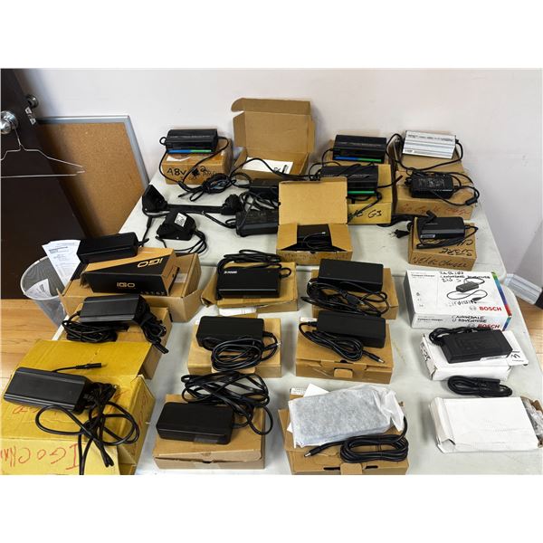 LOT DE 17+ CHARGEURS ASSORTI POUR VELO ELECTRIQUES