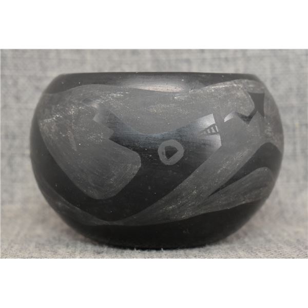 SAN ILDEFONSO POTTERY BOWL (ALFRED AGUILAR)