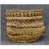 Image 1 : KLAMATH BASKETRY CYLINDER
