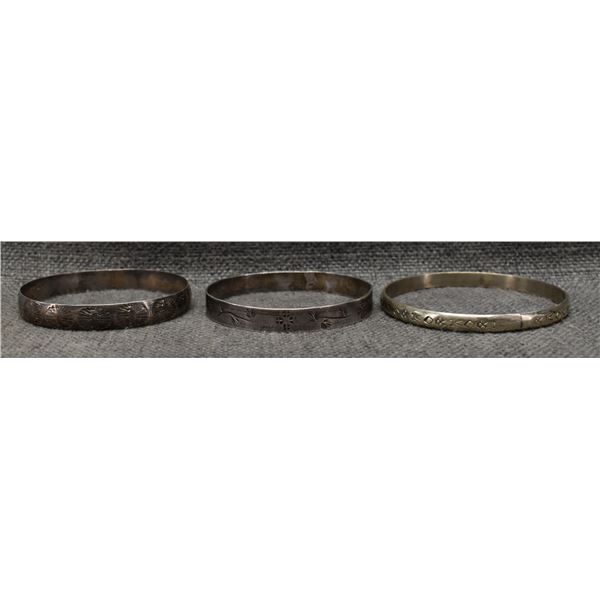 NAVAJO BANGLE BRACELETS