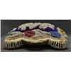 Image 5 : IROQUOIS BEADED PILLOW