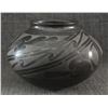 Image 1 : MATA ORTIZ POTTERY OLLA (NENA ORTIZ)