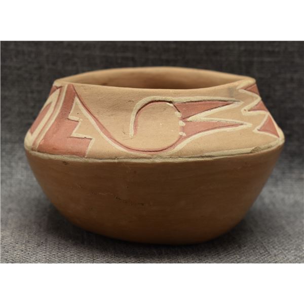 SAN JUAN POTTERY BOWL (TOMASITA MONTOYA)