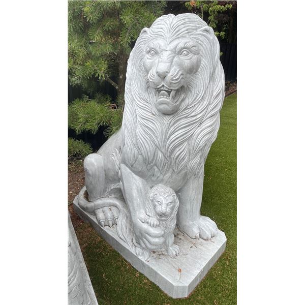 Large Carved White Marble Guardian Lion with Cub Estate Garden Statue Sculpture Right Facing (Approx