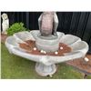 Image 4 : Cast Stone Golfer under Umbrella Scalloped Basin Birdbath / Garden Fountain Sculpture