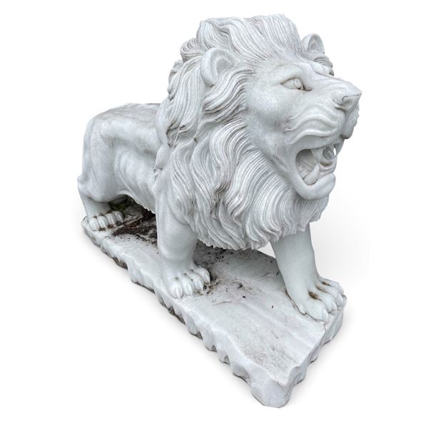 Carved White Marble Roaring Sentinel Lion Estate Garden Statue Sculpture (Approx. 51x17x4)