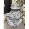 Image 2 : Cast Stone Meditating Yoga Frog in Robe Garden Statue Sculpture