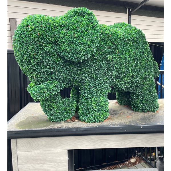 Faux Boxwood Topiary Elephant Garden Statue Sculpture
