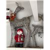 Image 4 : Group of Christmas Decor
