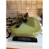 Image 1 : Electric frying pan