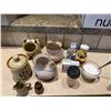 Image 1 : Garlic keeper, sponge holder, salt and pepper, shakers, etc.