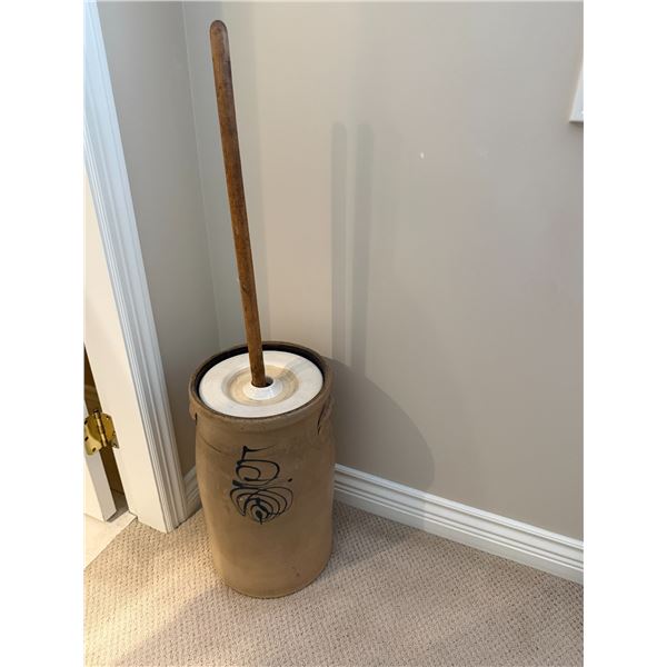 Butter churn