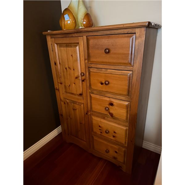 Dresser 41" x 18" x 56 1/2" tall