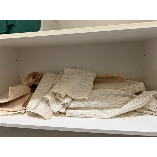 Shelf liners
