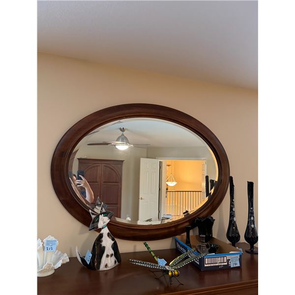 Oval mirror 4' x 3'