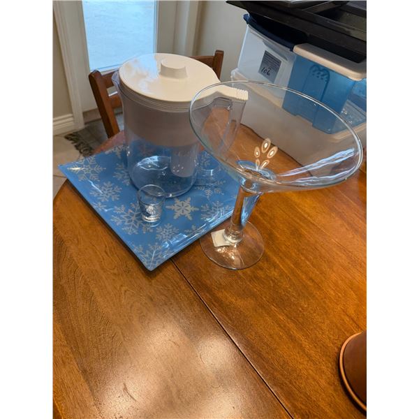 Britta jug and other items