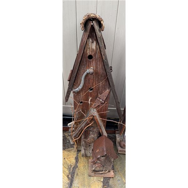 Bird house decor