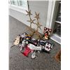 Image 1 : Christmas decor