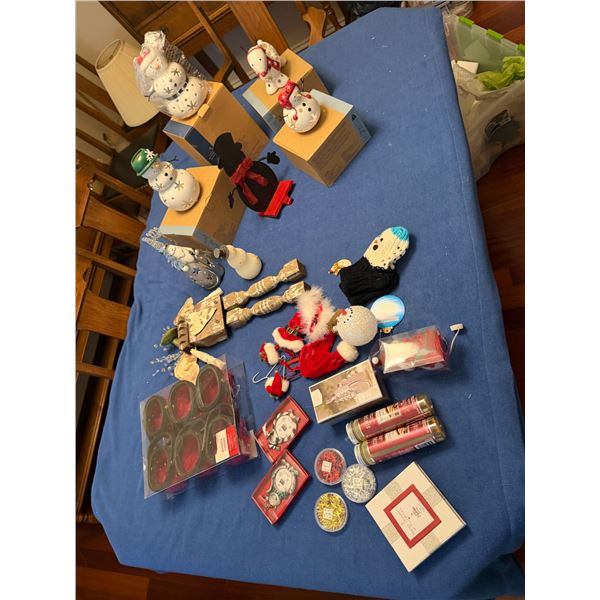 Christmas Candle Holder, and other Christmas decor