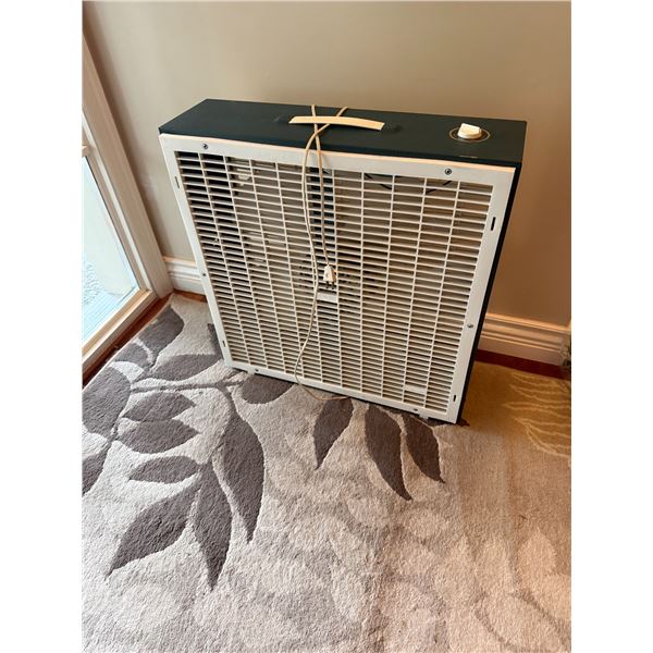 Torcan box fan