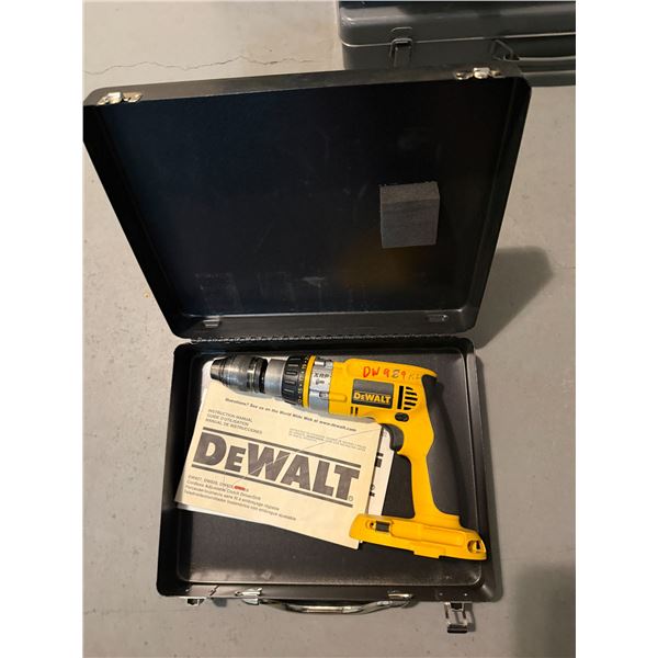 DeWalt cordless adjustable clutch driver/drill