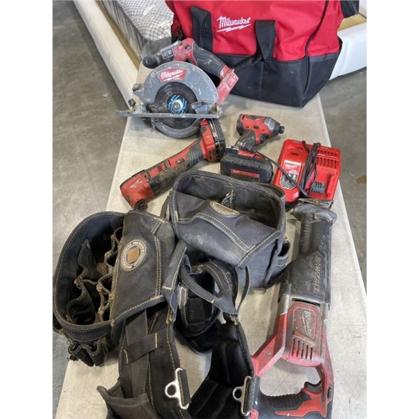 MILWAUKEE M18 CORDLESS TOOL SET WITH FUEL CIRCULAR SAW, SAWS ALL, MULTI TOOL, IMPACT DRILL, CHGARGER