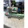 Image 1 : SPEEDAIRE OILESS COMPRESSOR