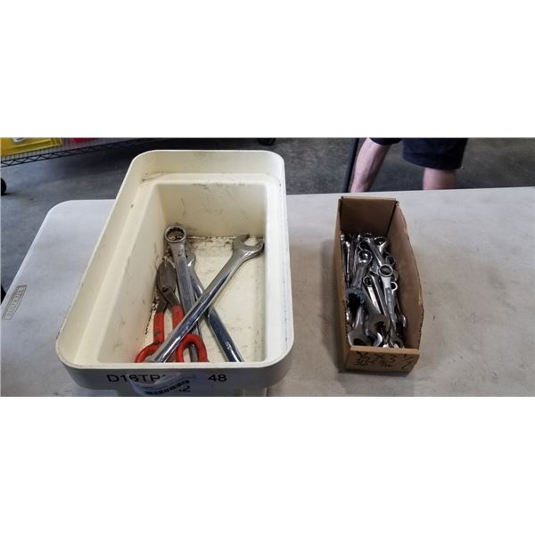 ASSORTED WRENCHES, INCLDUING LARGE AND SOME STUBBIES