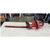 Image 1 : BLACK AND DECKER HEDGE TRIMMER
