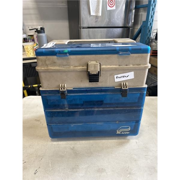 PLANO FISHIMNG TACKLE BOX WITH CONTENTS