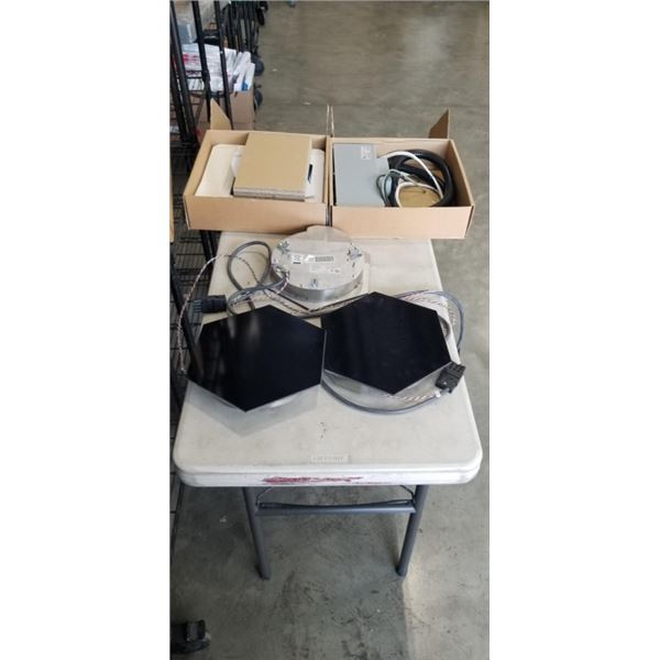 KUPPERSBUSCH 4 HONEYCOMB COOKTOP AND POWER SUPPLY. MODEL EKWH 320.18Z
